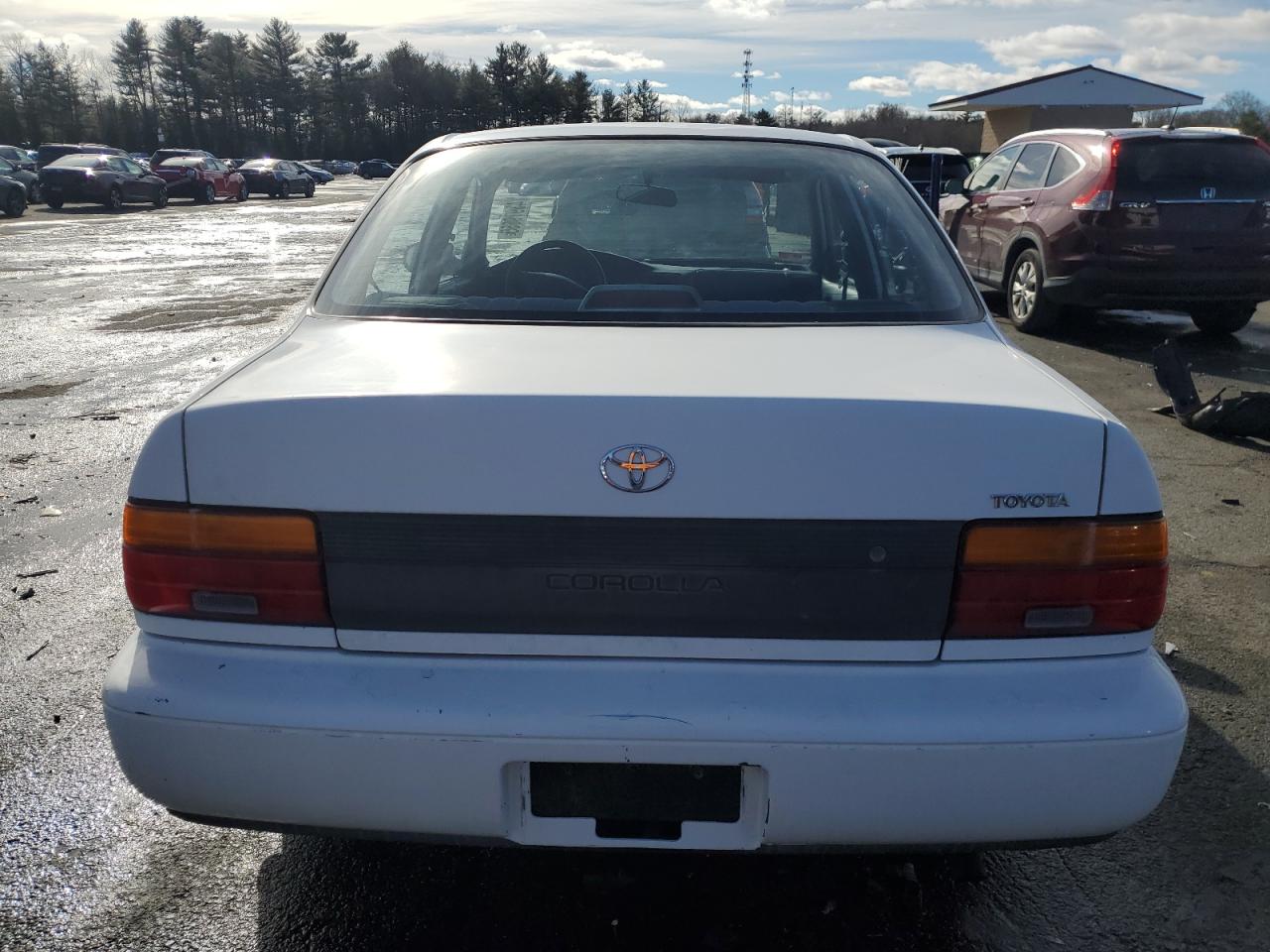 1994 Toyota Corolla VIN 2T1AE04B6RC060224 Copart auction photo, side / minor dent/scratches damage thumbnail 6