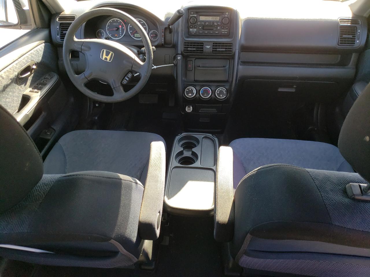 2005 Honda CR-V VIN JHLRD68555C020056 Copart auction photo, rear end damage thumbnail 8