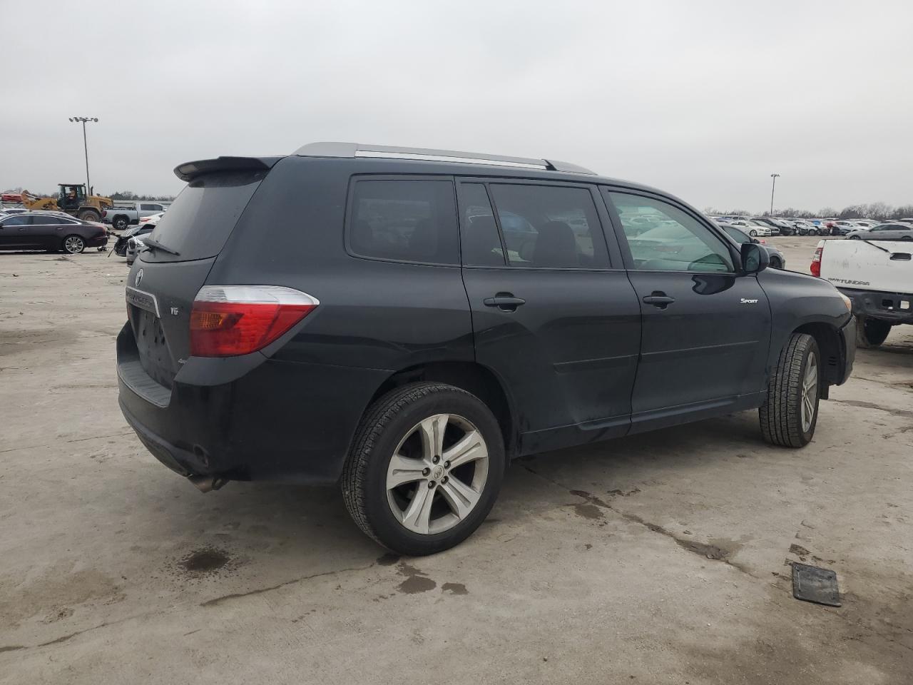2008 Toyota Highlander VIN JTEES43A382089280 Copart auction photo, side / front end damage thumbnail 3