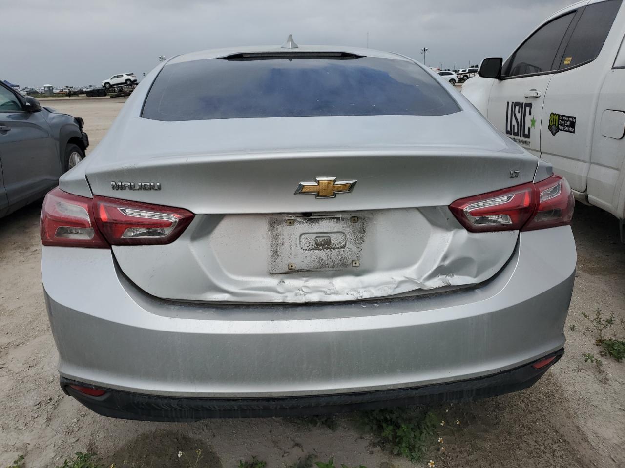 2019 Chevrolet Malibu VIN 1G1ZD5ST9KF164131 Copart auction photo, water/flood / rear end damage thumbnail 6