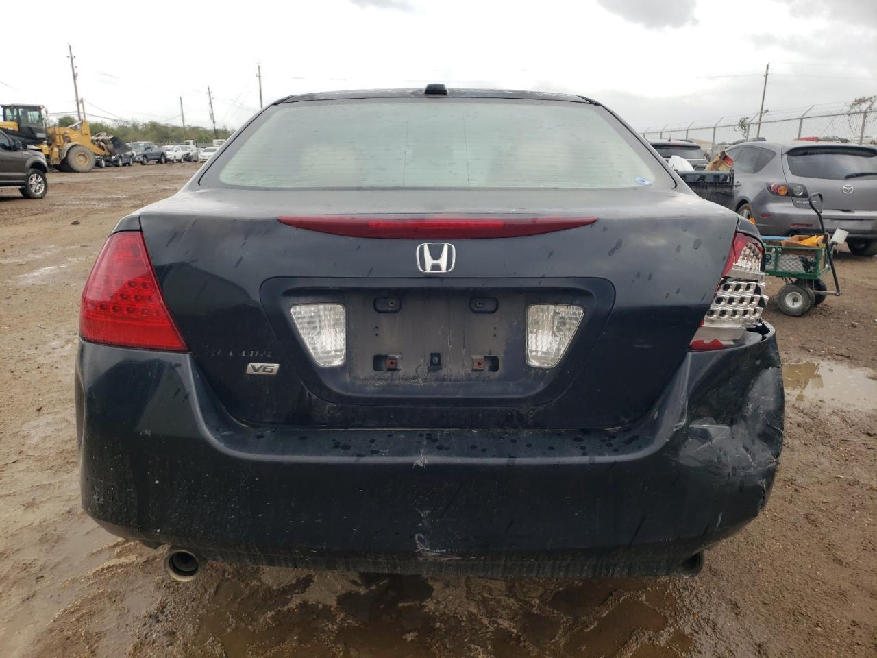 2006 Honda Accord VIN 1HGCM66566A022712 Copart auction photo, rear end / minor dent/scratches damage thumbnail 6