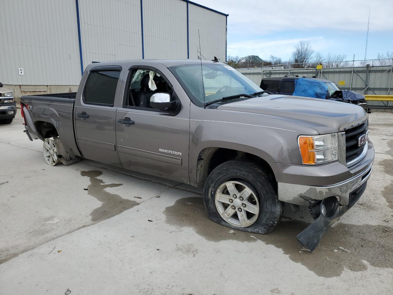 2012 GMC Sierra VIN 3GTP2VE72CG186720 Copart auction photo, rollover damage thumbnail 4