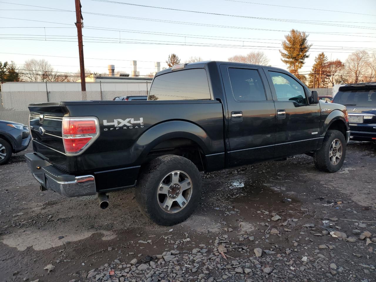 2012 Ford F-150 VIN 1FTFW1ET2CFA08099 Copart auction photo, front end / side damage thumbnail 3