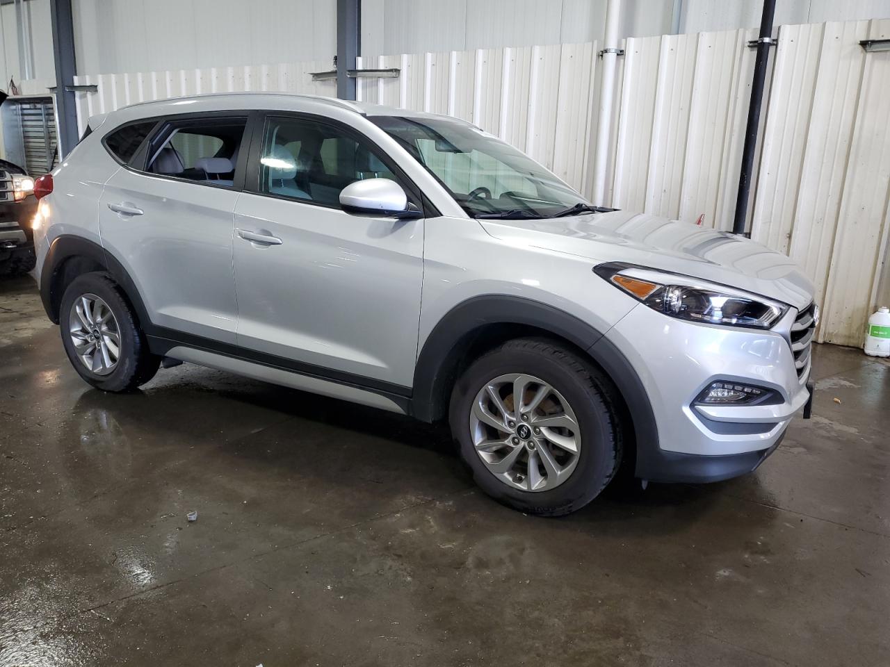2018 Hyundai Tucson VIN KM8J3CA40JU766928 Copart auction photo, vandalism / front end damage thumbnail 4
