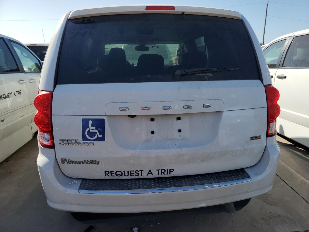 2019 Dodge Caravan VIN 2C7WDGBG7KR728458 Copart auction photo, minor dent/scratches damage thumbnail 6