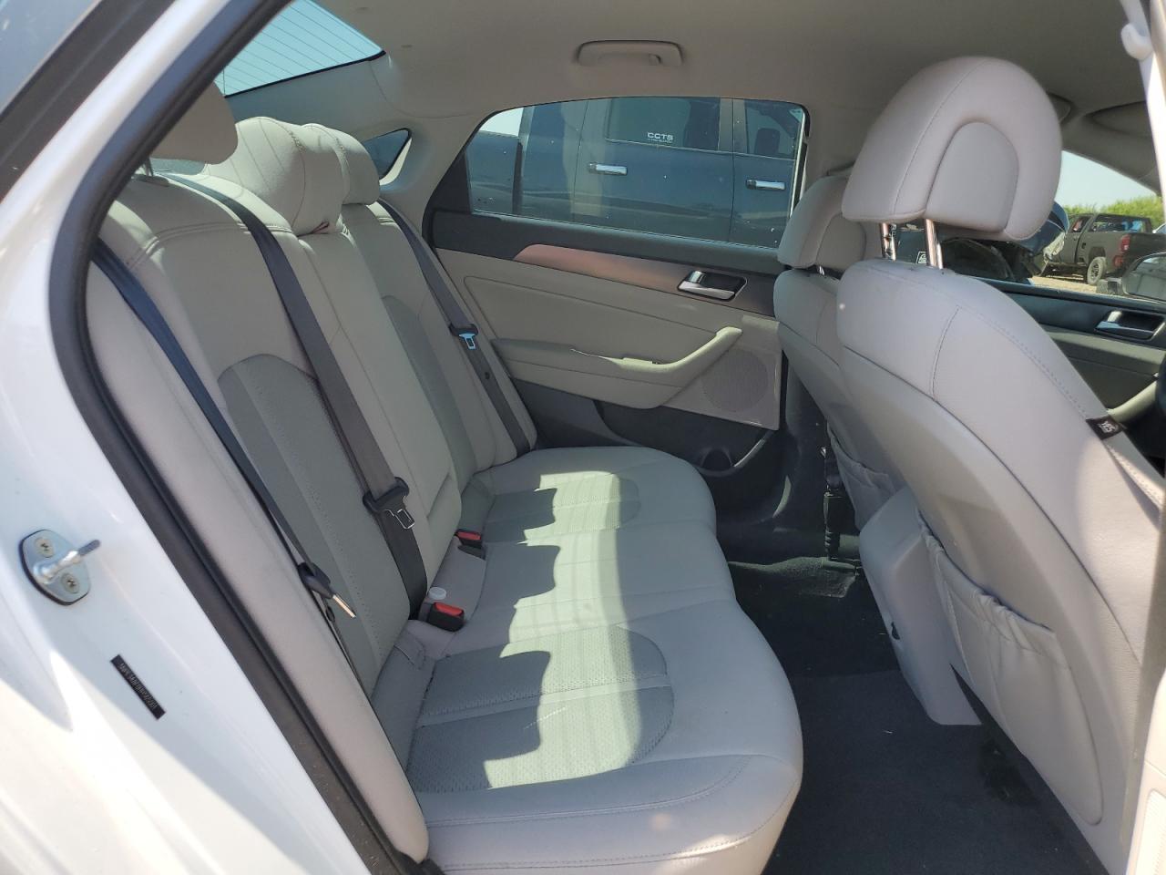 2017 Hyundai Sonata VIN 5NPE34AF0HH565001 Copart auction photo, front end / minor dent/scratches damage thumbnail 10