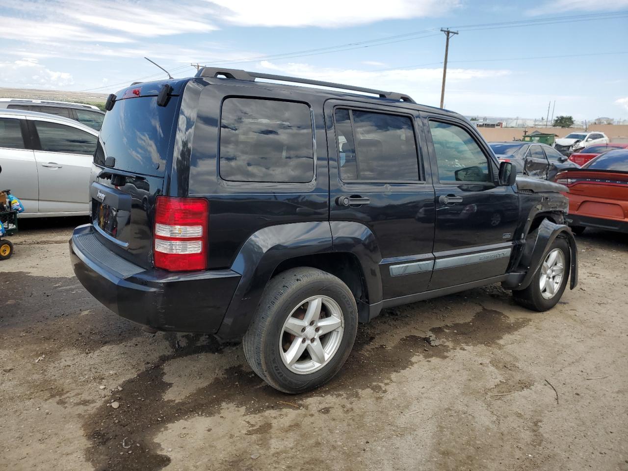 2009 Jeep Liberty (North America) VIN 1J8GN28K79W545648 Copart auction photo, burn - engine damage thumbnail 3