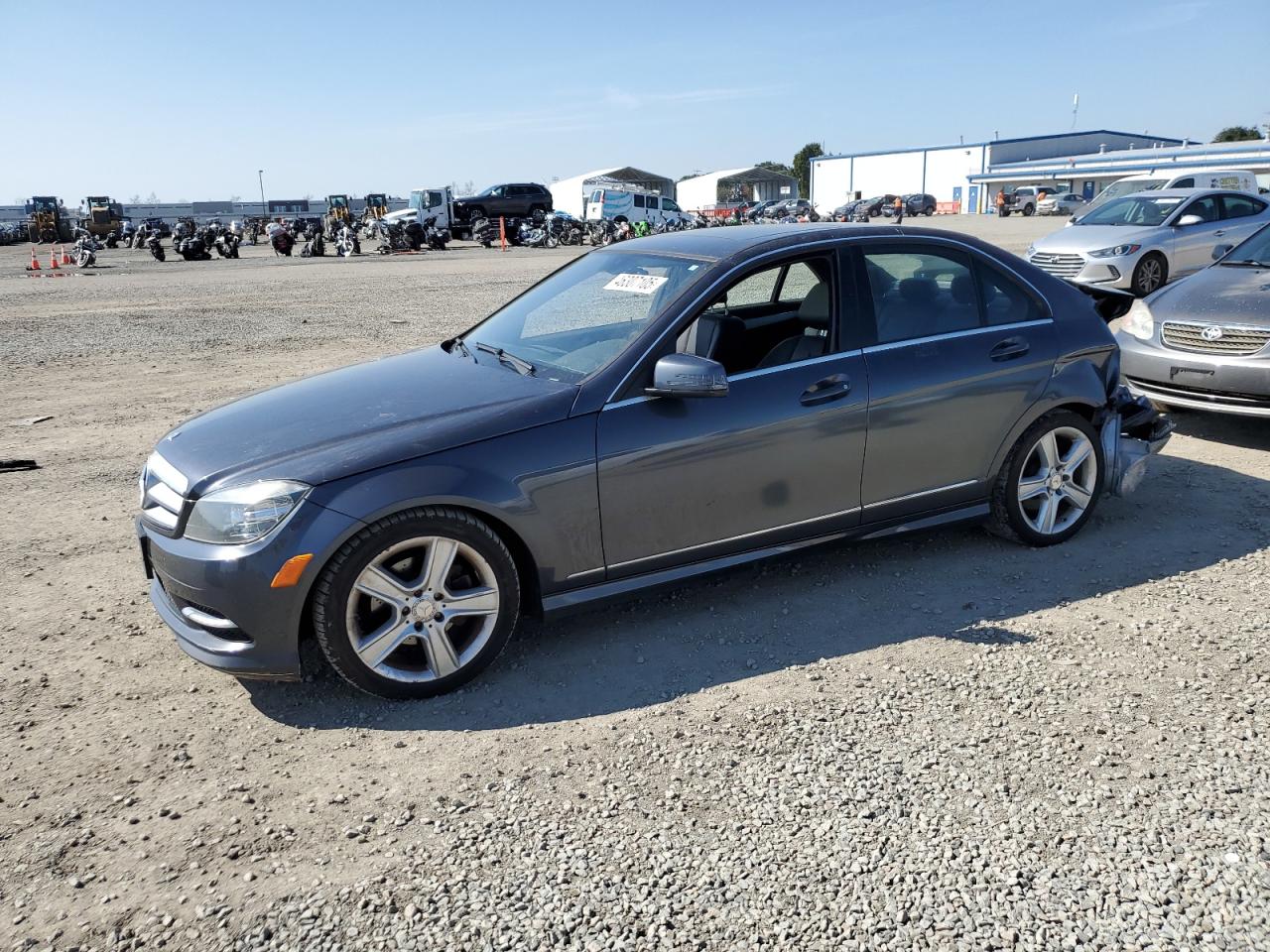 2011 Mercedes-Benz C-klasse VIN WDDGF5EB1BR167556