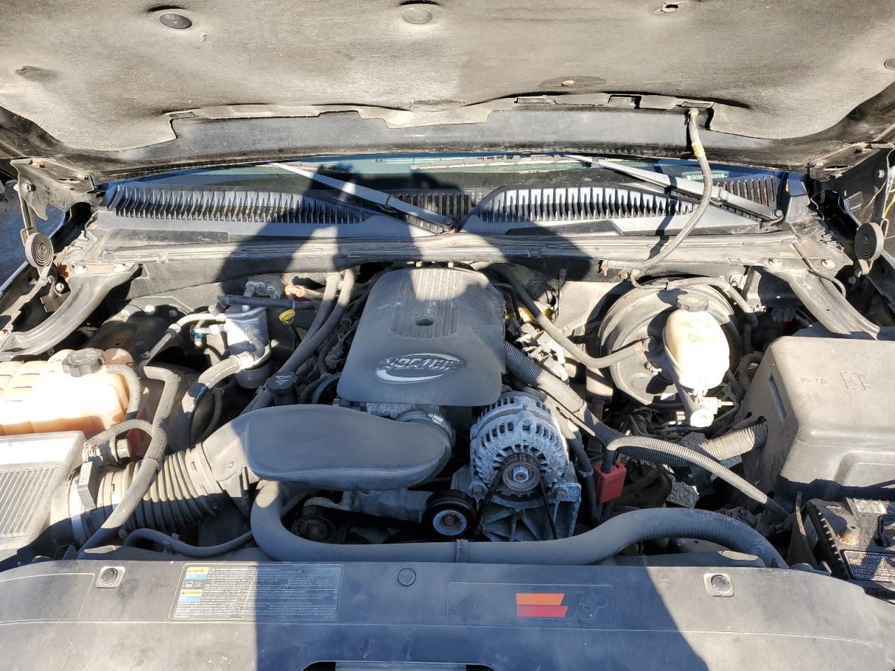 2005 Chevrolet Silverado VIN 1GCEK19Z15Z243021 Copart auction photo, all over damage thumbnail 12