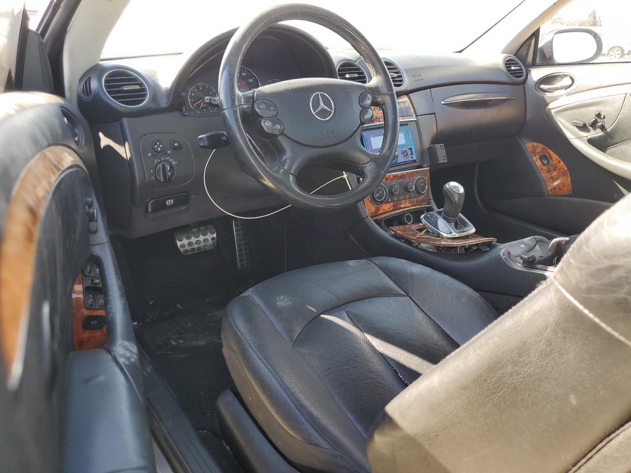 2005 Mercedes-Benz CLK-klasse VIN WDBTJ65J75F165044 Copart auction photo, mechanical damage thumbnail 8
