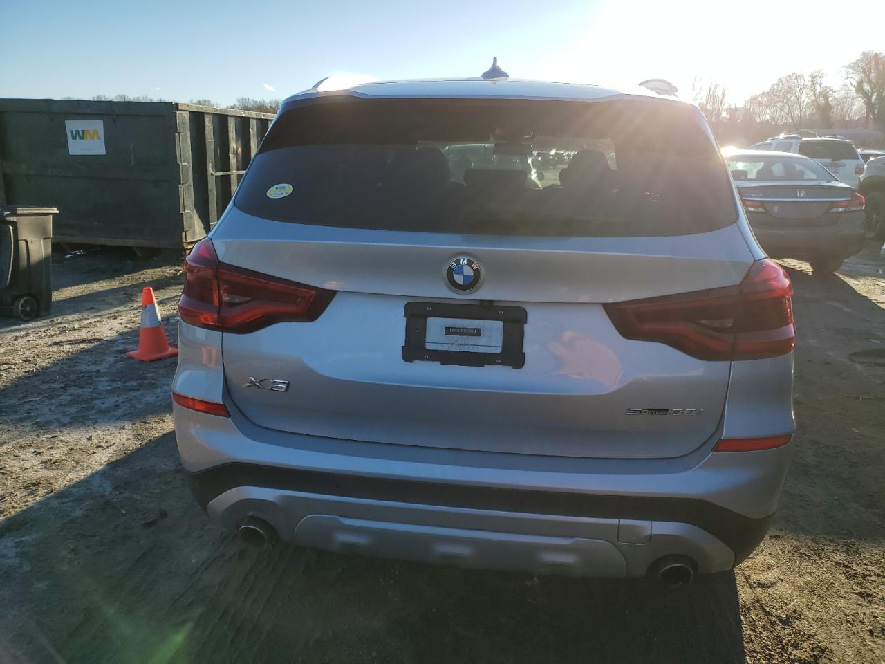 2019 BMW X3 VIN 5UXTR7C5XKLF25167 Copart auction photo, minor dent/scratches damage thumbnail 6