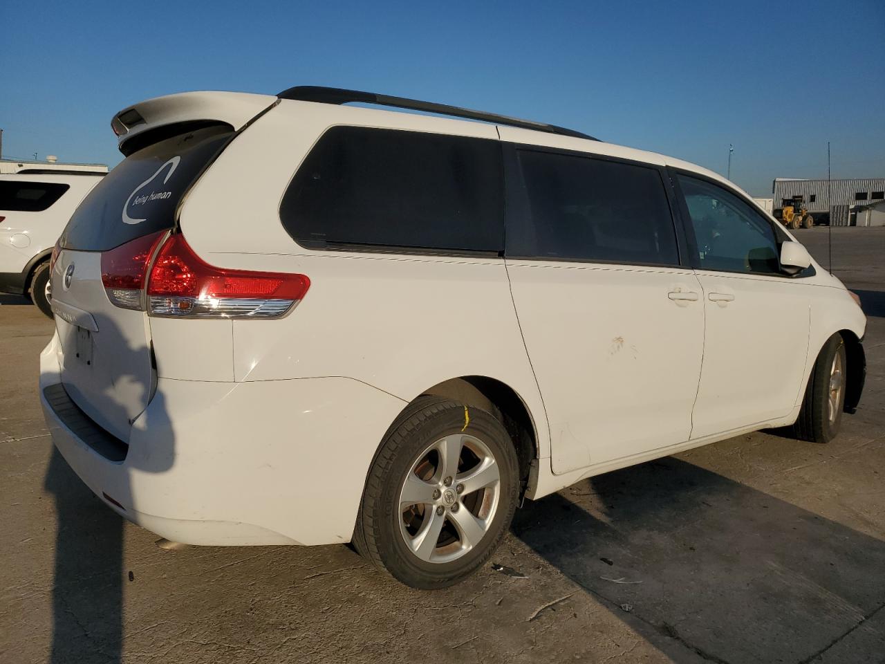 2013 Toyota Sienna VIN 5TDKK3DC1DS331388 Copart auction photo, all over damage thumbnail 3