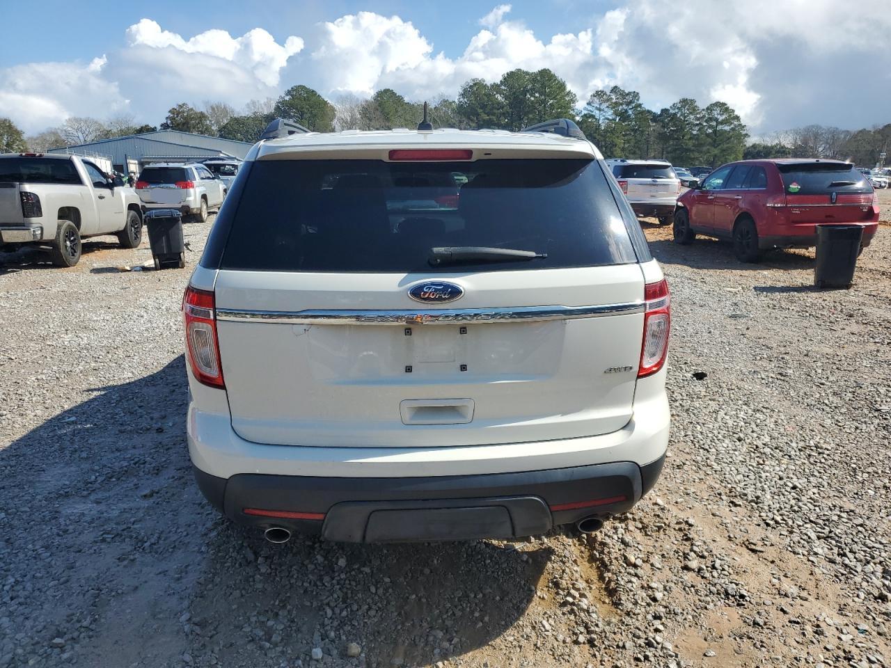2011 Ford Explorer VIN 1FMHK8B87BGA22954 Copart auction photo, front end damage thumbnail 6