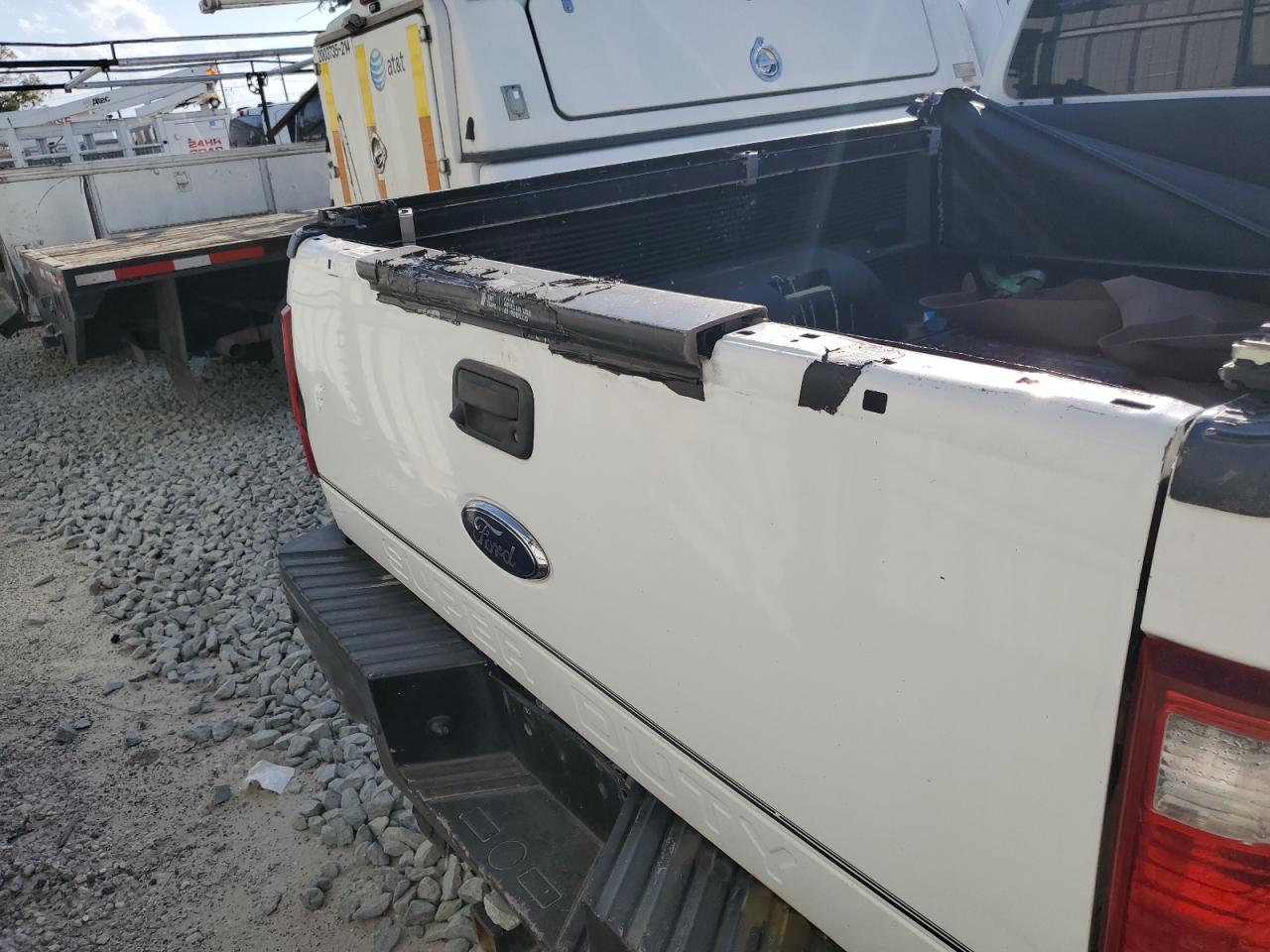 2010 Ford F250 VIN 1FTSW2BR0AEA90740 Copart auction photo, normal wear damage thumbnail 9