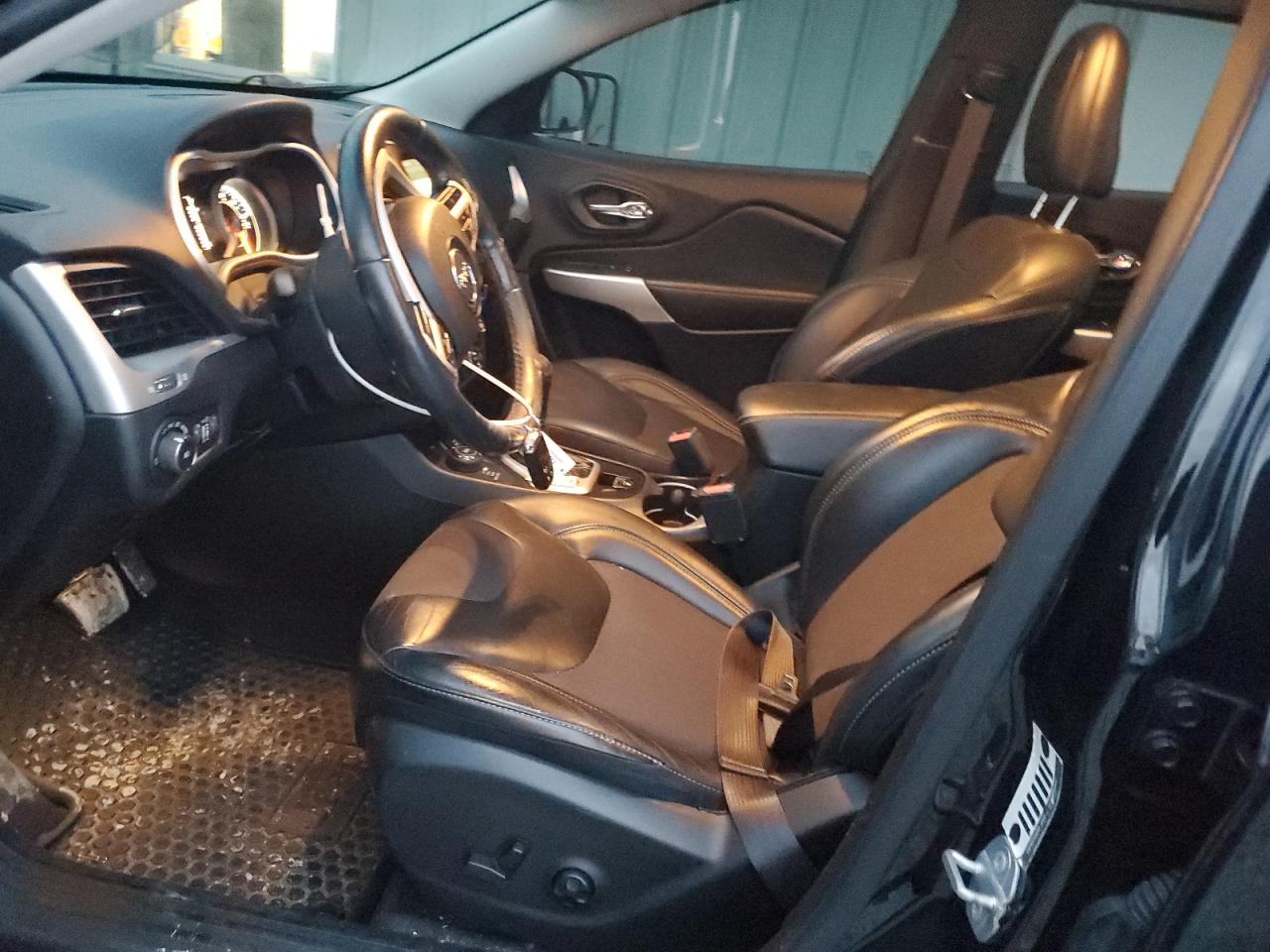 2018 Jeep Grand Cherokee VIN 1C4PJMLB6JD548966 Copart auction photo, rear end / front end damage thumbnail 7