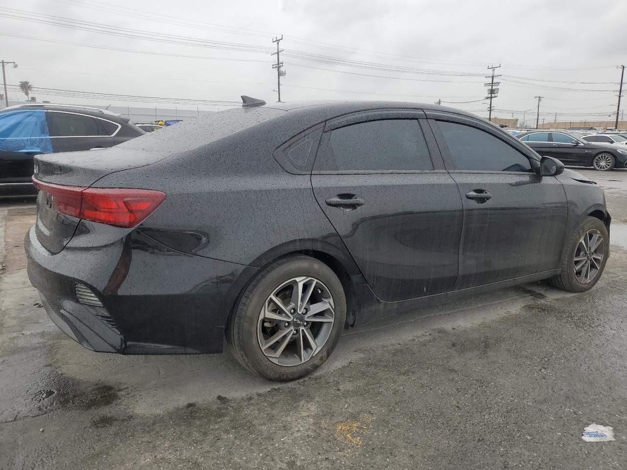 2023 KIA Forte VIN 3KPF24AD8PE584906 Copart auction photo, front end damage thumbnail 3