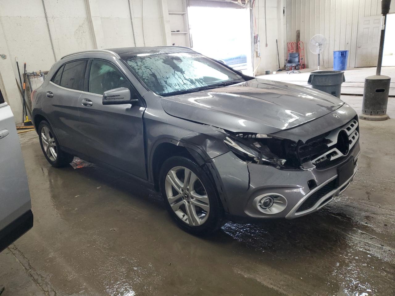 2019 Mercedes-Benz GLA-klasse VIN WDCTG4GB9KJ564874 Copart auction photo, front end / side damage thumbnail 4