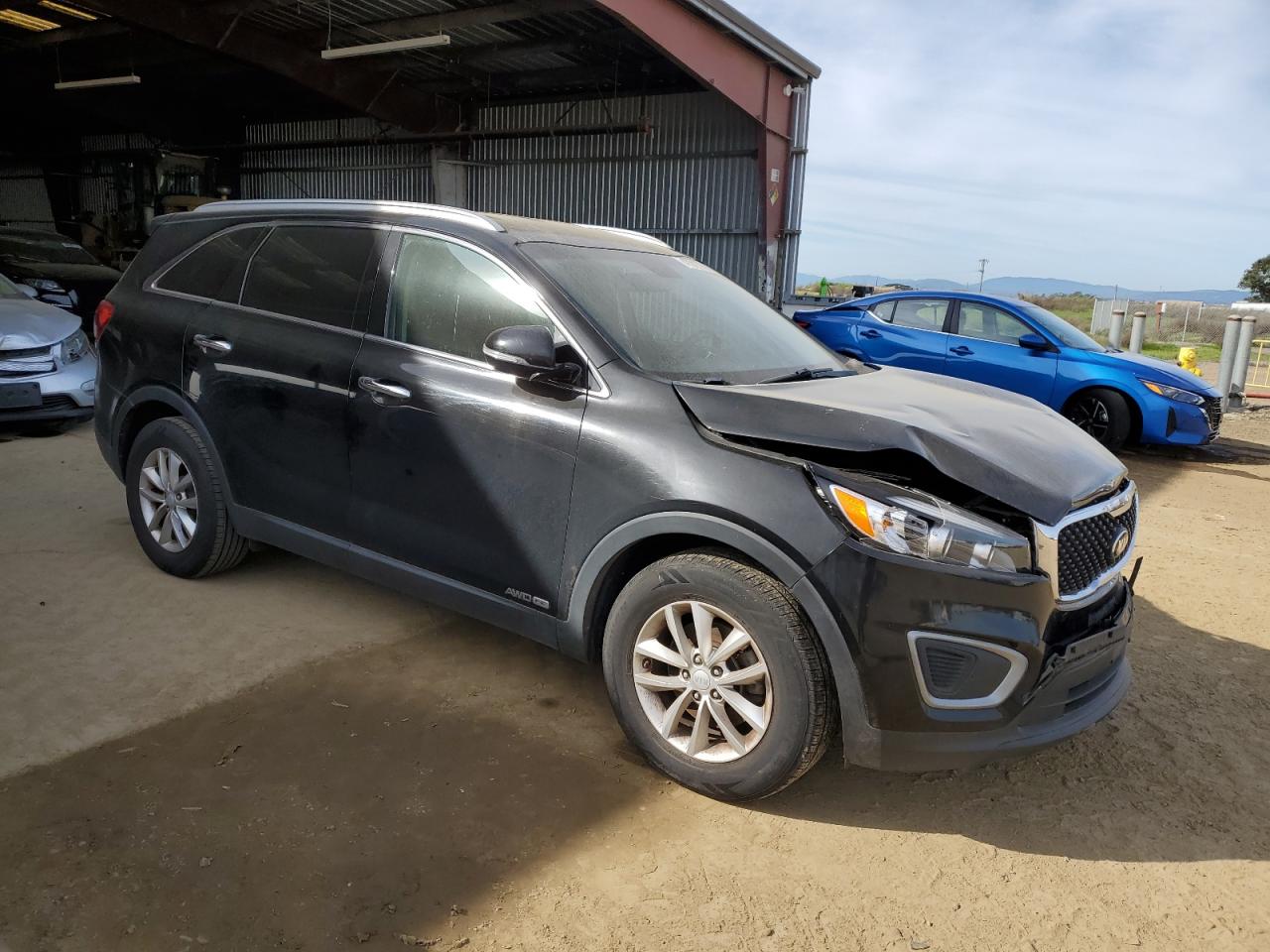 2016 KIA Sorento VIN 5XYPGDA59GG061282 Copart auction photo, front end damage thumbnail 4