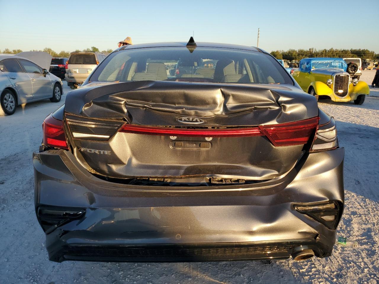 2019 KIA Forte VIN 3KPF24AD3KE115828 Copart auction photo, rear end damage thumbnail 6