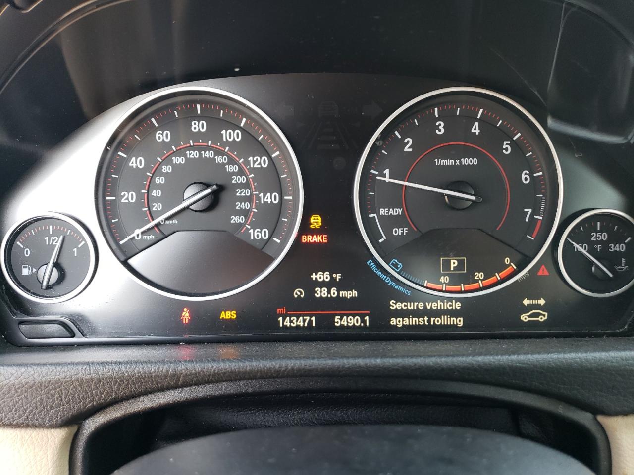2016 BMW 4er VIN WBA4A9C50GGL87707 Copart auction photo, front end damage thumbnail 9