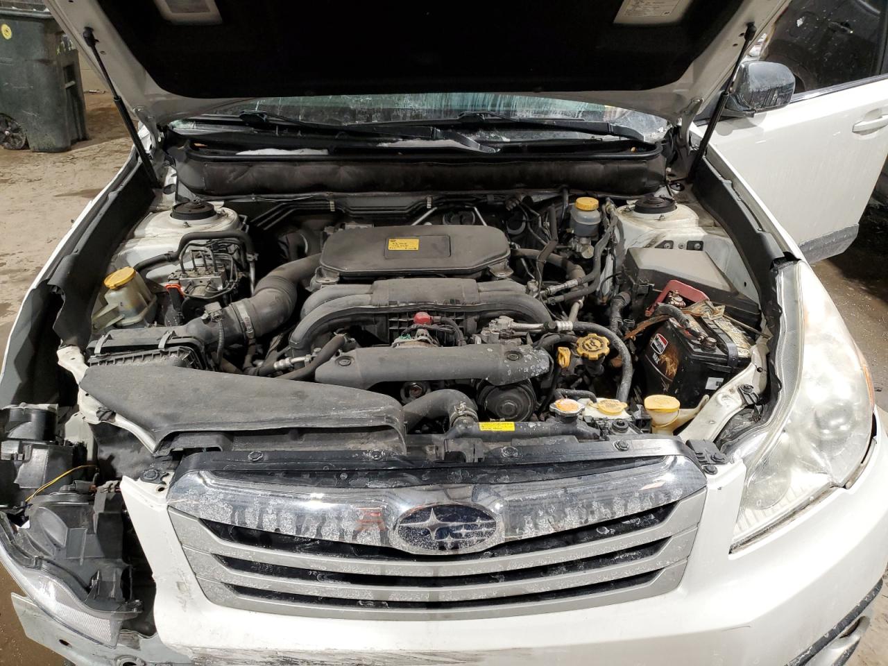 2011 Subaru Outback VIN 4S4BRBGC1B3345268 Copart auction photo, side / front end damage thumbnail 13