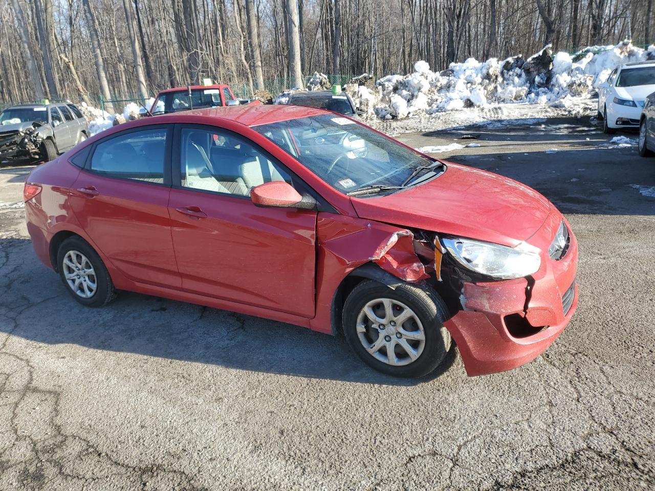2014 Hyundai Accent VIN KMHCT4AE1EU649405 Copart auction photo, front end / side damage thumbnail 4