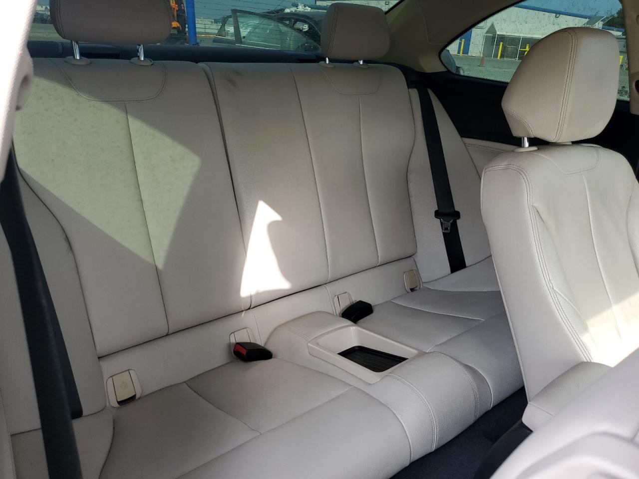 2014 BMW 2er VIN WBA1F5C55EV255662 Copart auction photo, all over damage thumbnail 10