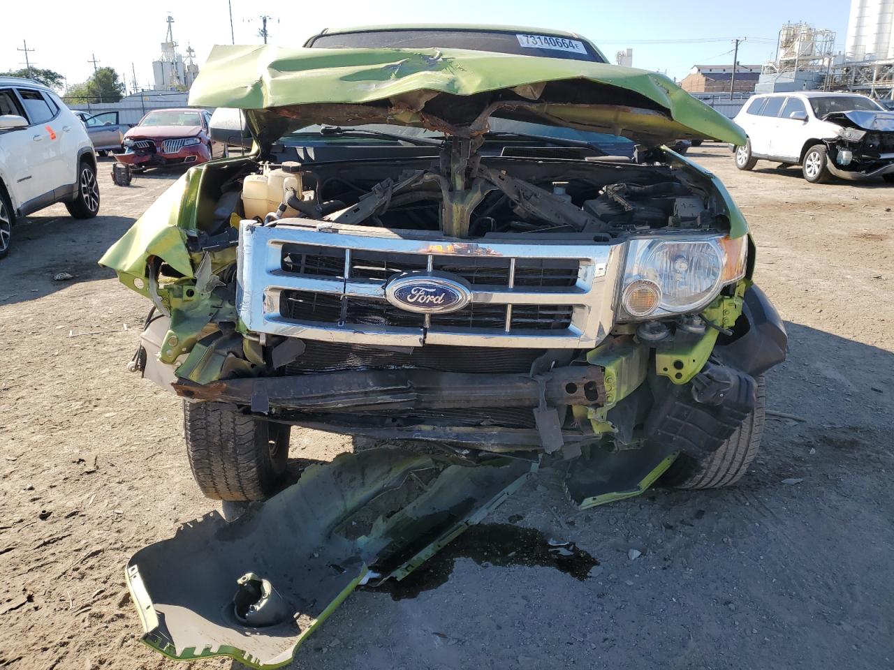 2012 Ford Escape VIN 1FMCU0C73CKB76149 Copart auction photo, front end / minor dent/scratches damage thumbnail 5