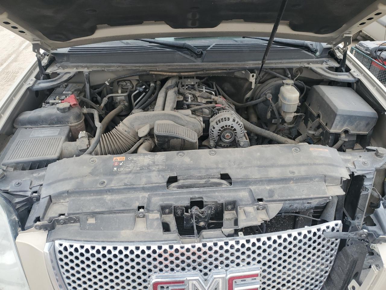 2011 GMC Yukon VIN 1GKS2MEF8BR334111 Copart auction photo, front end damage thumbnail 12