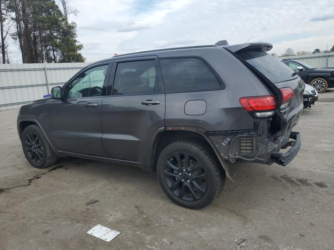 2020 Jeep Grand Cherokee VIN 1C4RJEAG7LC328807 Copart auction photo, rear end / side damage thumbnail 2