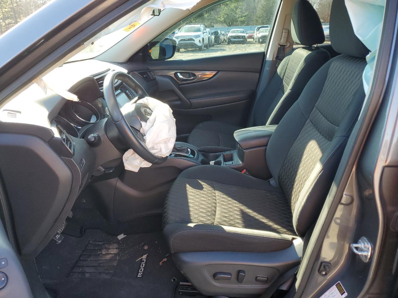 2018 Nissan Rogue VIN 5N1AT2MT7JC773717 Copart auction photo, front end / minor dent/scratches damage thumbnail 7
