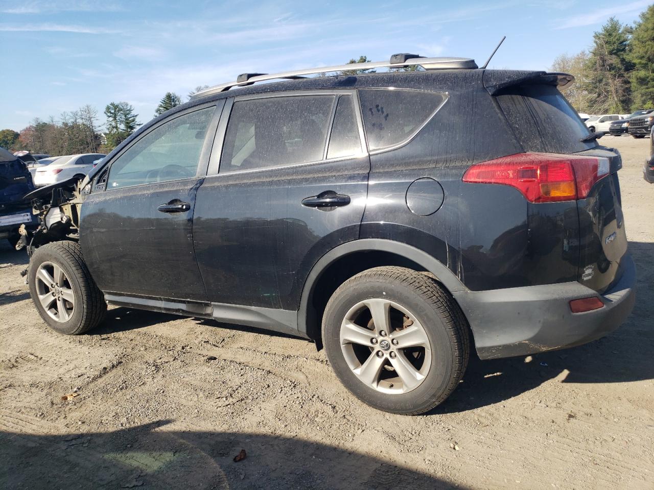 2015 Toyota RAV 4 VIN 2T3RFREV6FW376107 Copart auction photo, front end / minor dent/scratches damage thumbnail 2