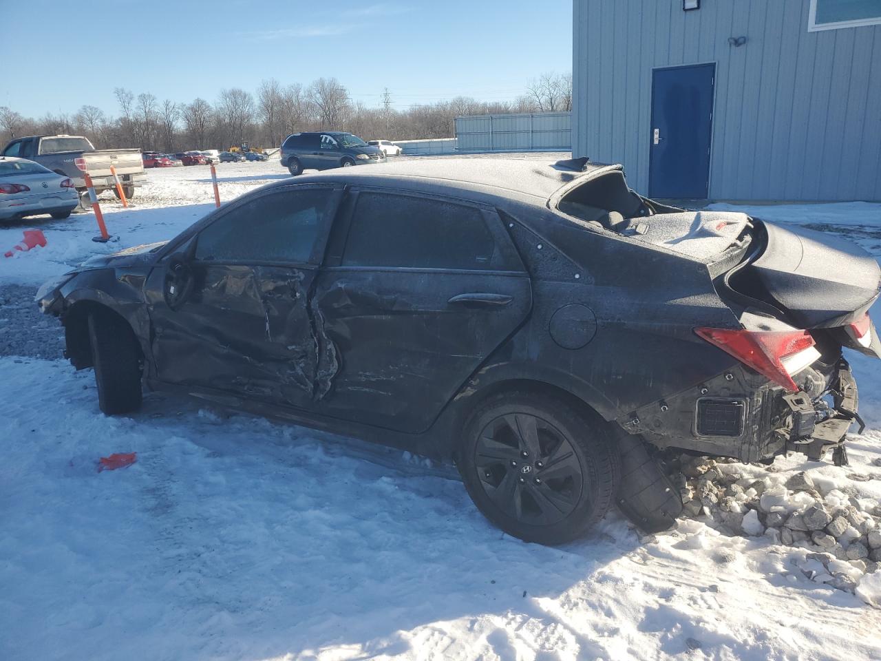 2022 Hyundai Elantra VIN KMHLM4AG0NU363740 Copart auction photo, all over / frame damage damage thumbnail 2