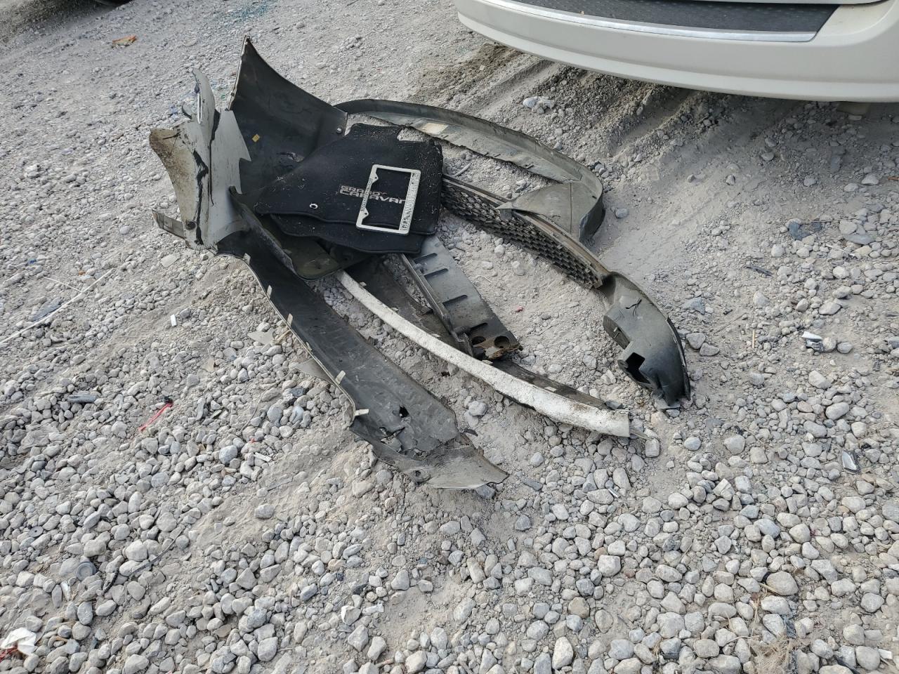 2012 Dodge Caravan VIN 2C4RDGBG4CR296987 Copart auction photo, front end / side damage thumbnail 15