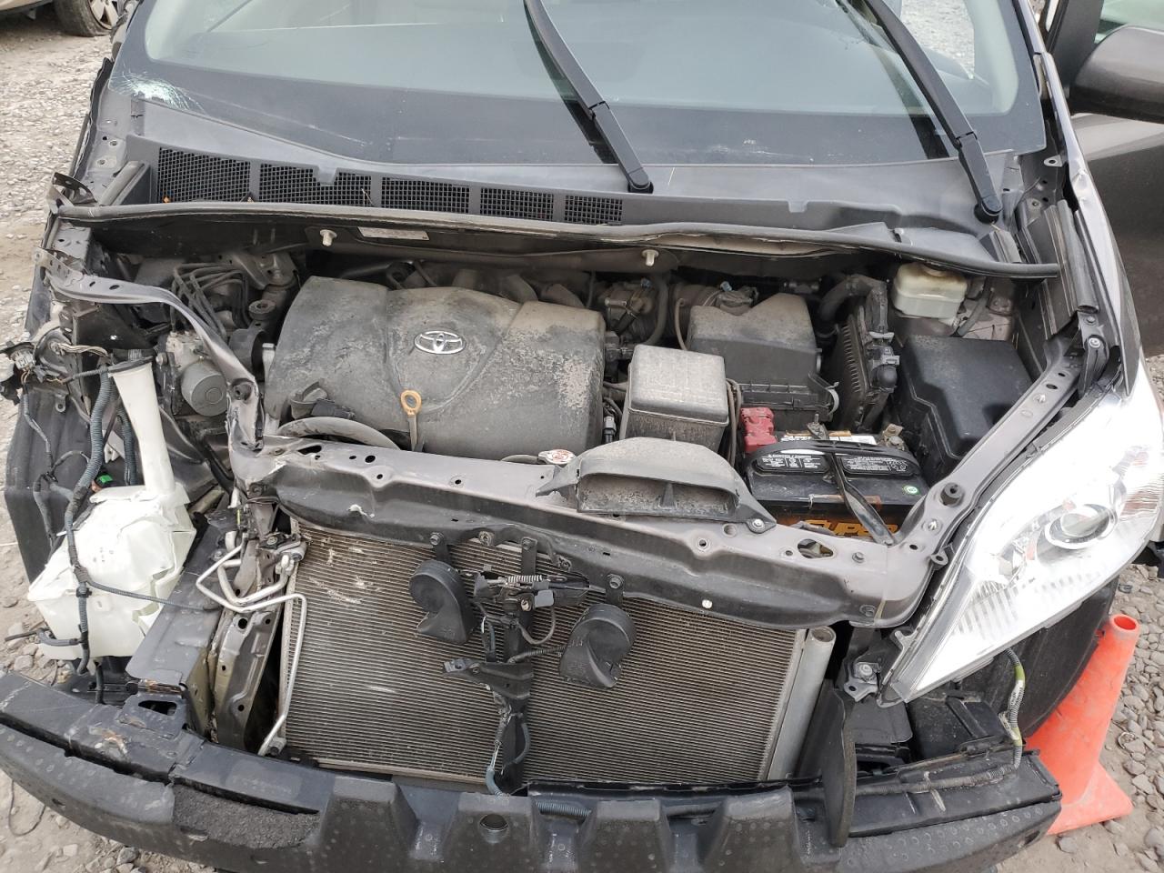 2017 Toyota Sienna VIN 5TDDZ3DC8HS180382 Copart auction photo, front end damage thumbnail 12