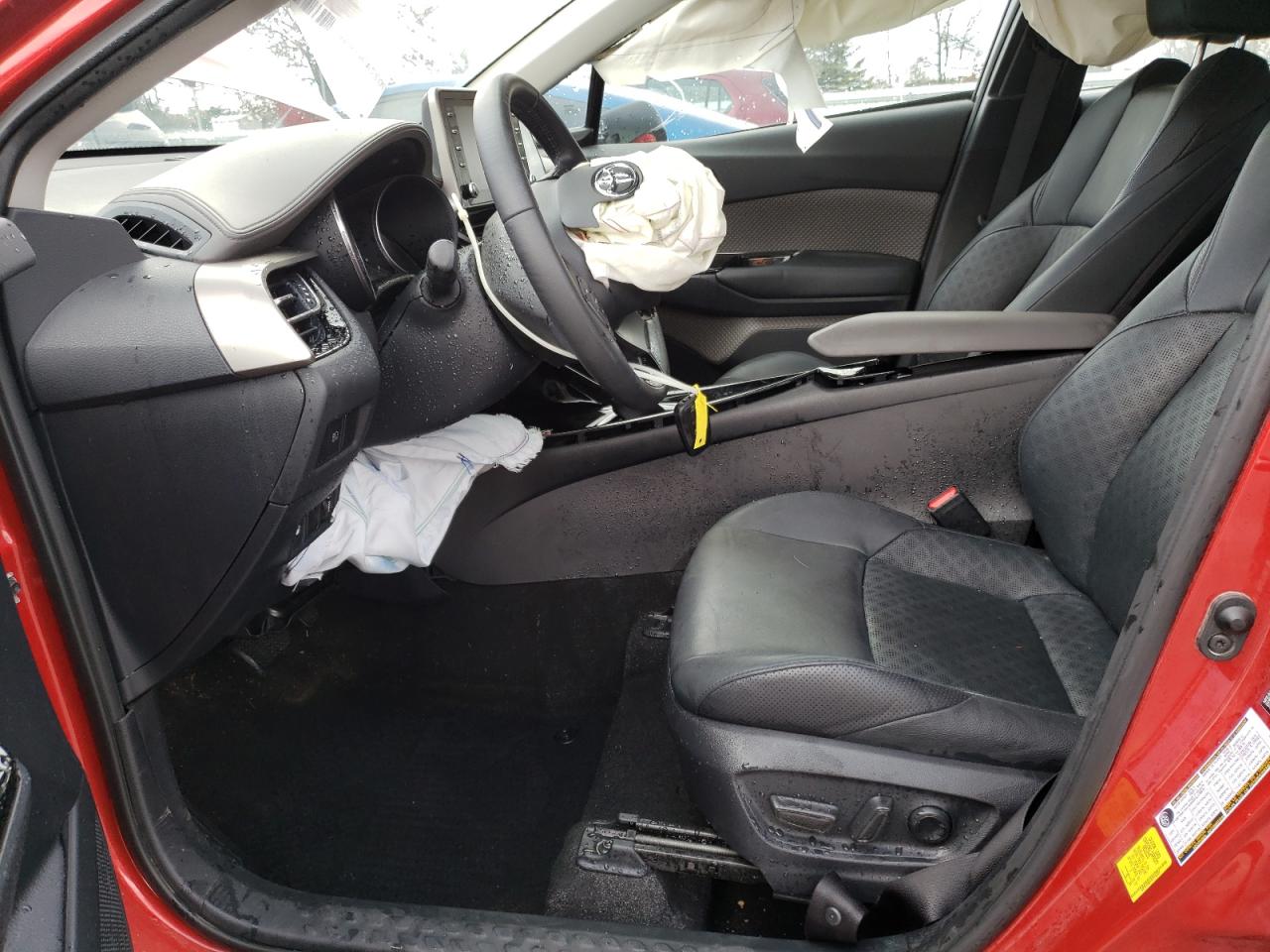 2020 Toyota C-HR VIN NMTKHMBX1LR118321 Copart auction photo, front end / side damage thumbnail 7