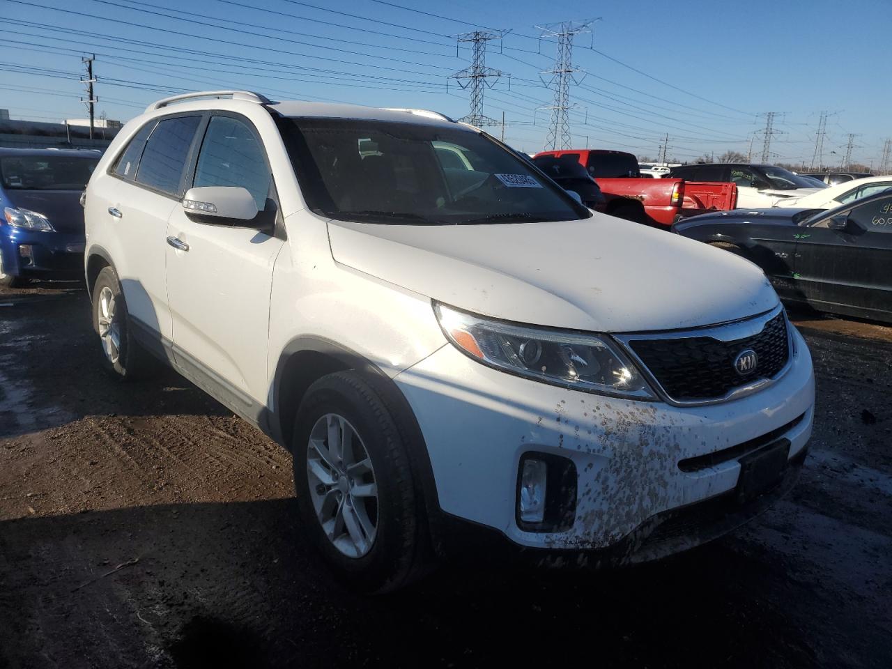 2015 KIA Sorento VIN 5XYKT4A60FG587510 Copart auction photo, front end damage thumbnail 4