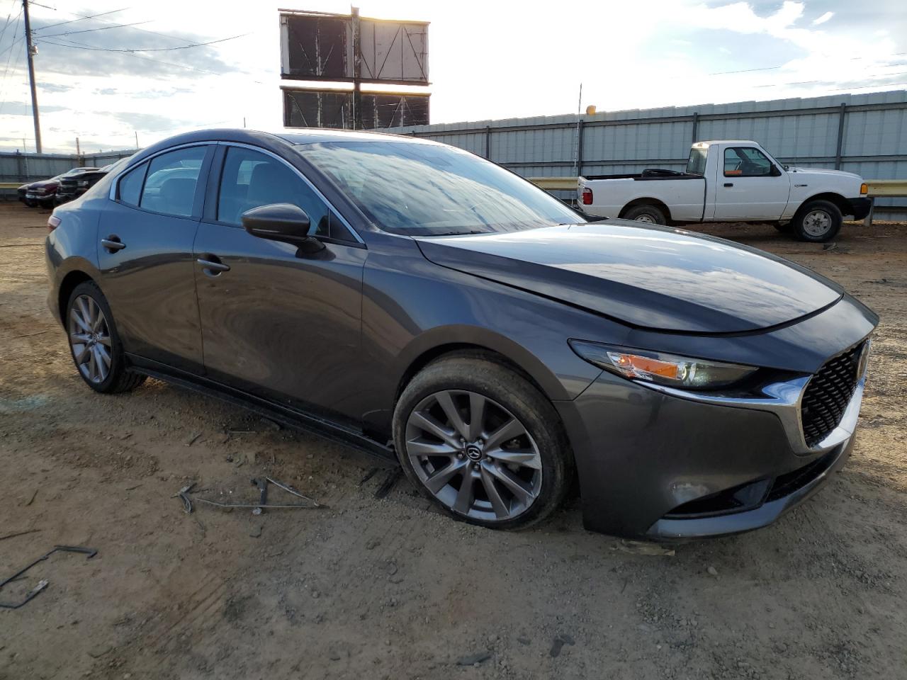 2019 Mazda 3 VIN 3MZBPAAL0KM105265 Copart auction photo, all over / undercarriage damage thumbnail 4