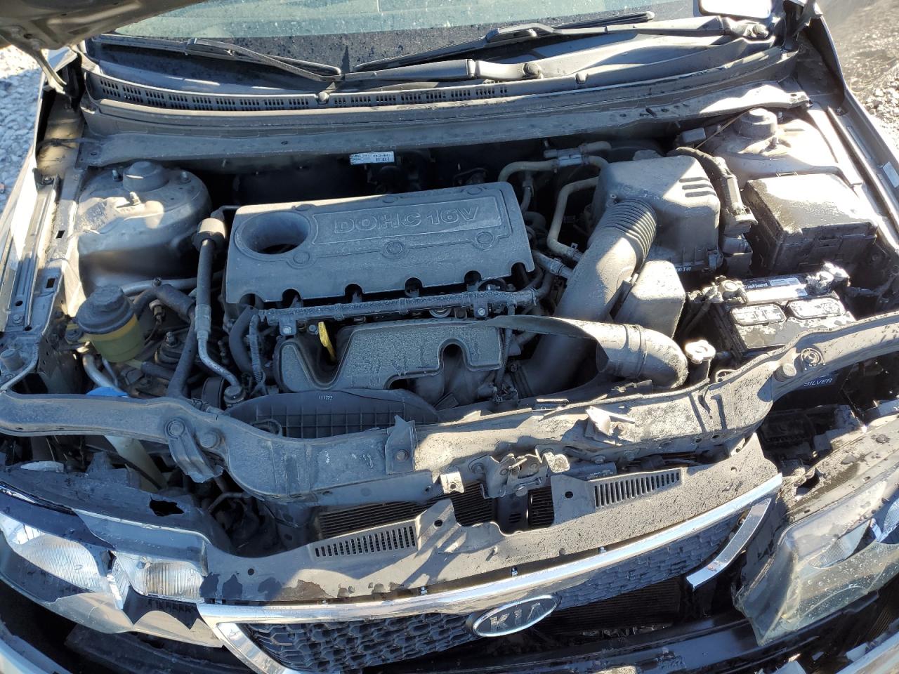 2012 KIA Forte VIN KNAFU4A20C5581784 Copart auction photo, front end / side damage thumbnail 11