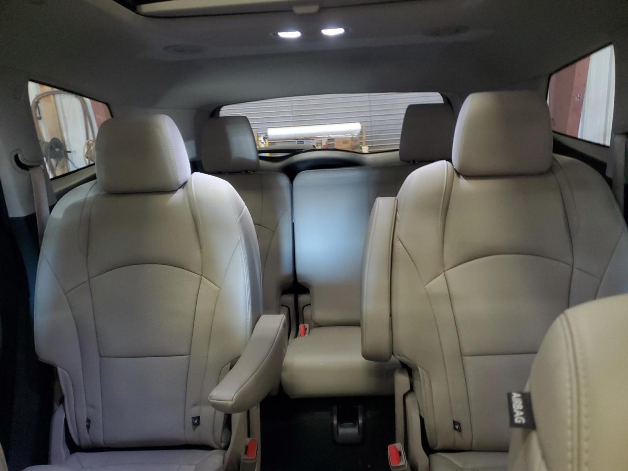 2019 Buick Enclave VIN 5GAEVAKW7KJ160776 Copart auction photo, front end / side damage thumbnail 10