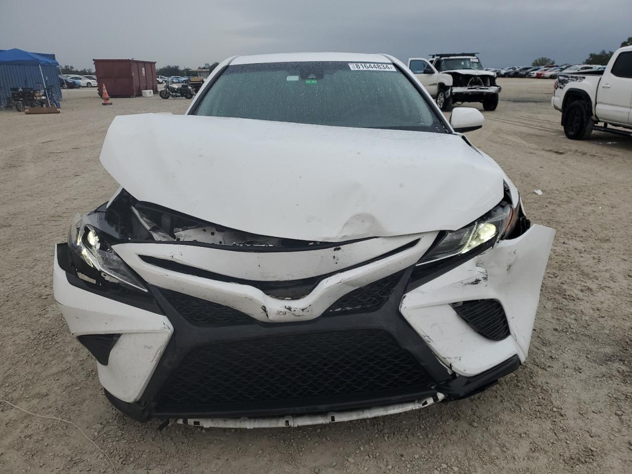 2020 Toyota Camry VIN 4T1G11AK2LU905656 Copart auction photo, front end damage thumbnail 5
