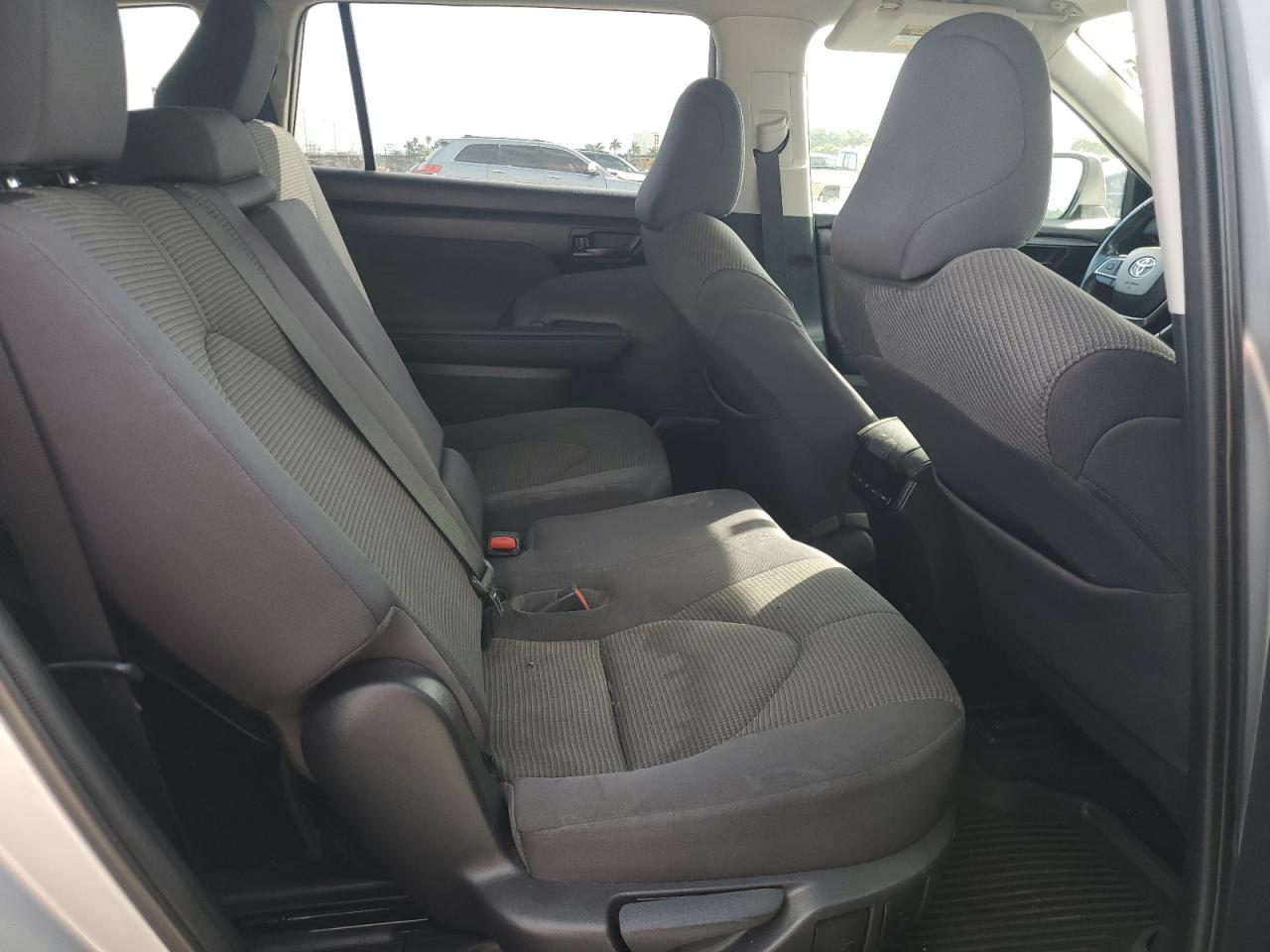 2021 Toyota Highlander VIN 5TDZZRAH0MS523365 Copart auction photo, rear end damage thumbnail 11