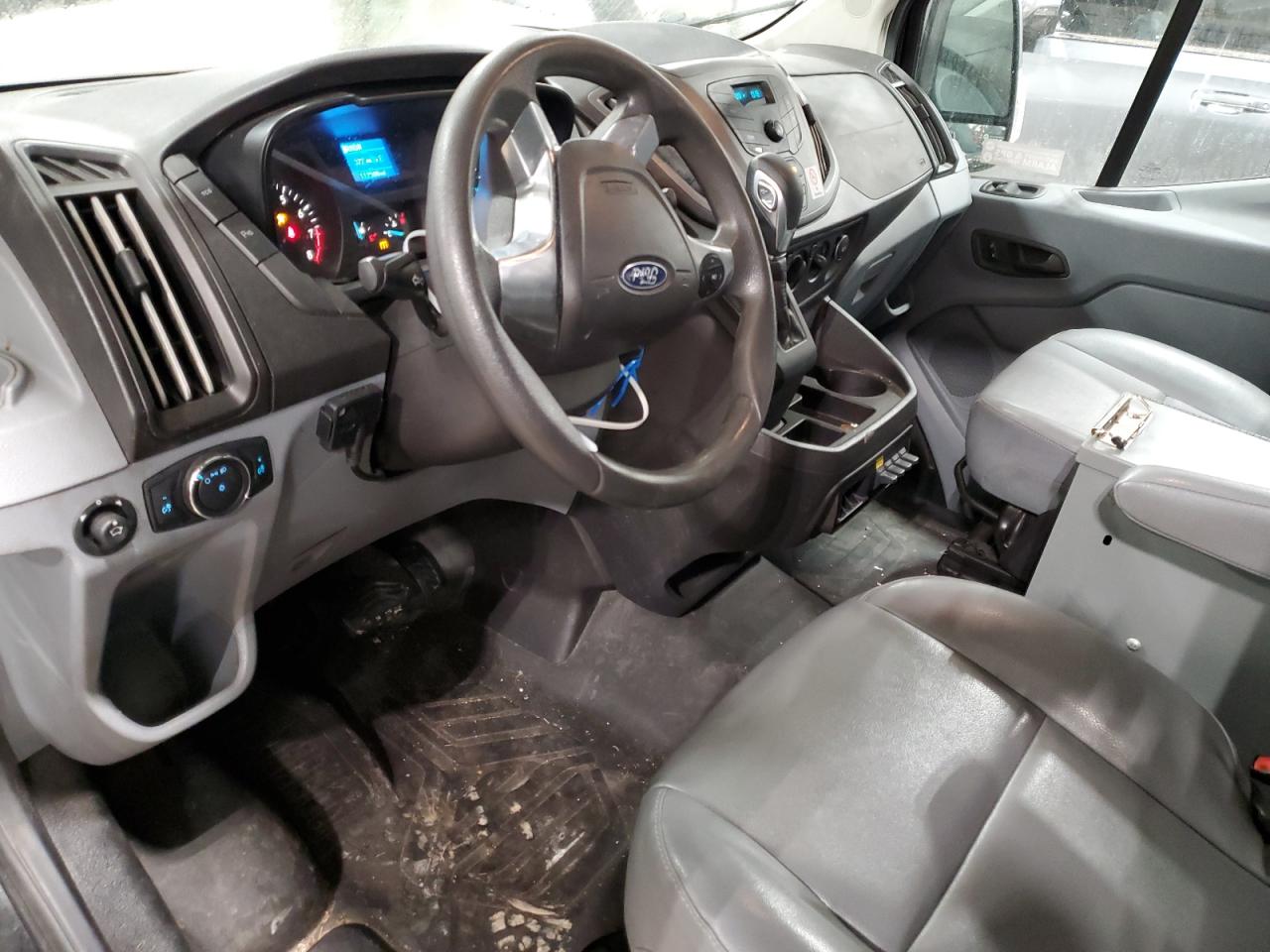 2017 Ford Transit VIN 1FTYR2CM7HKB51260 Copart auction photo, front end damage thumbnail 8