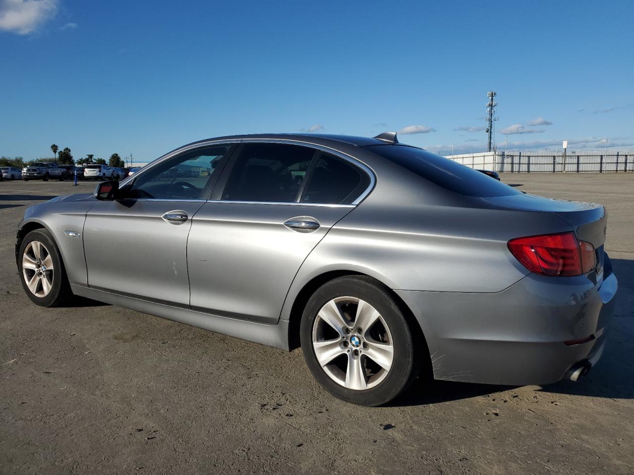 2012 BMW 5er VIN WBAXG5C5XCDX02237 Copart auction photo, front end damage thumbnail 2