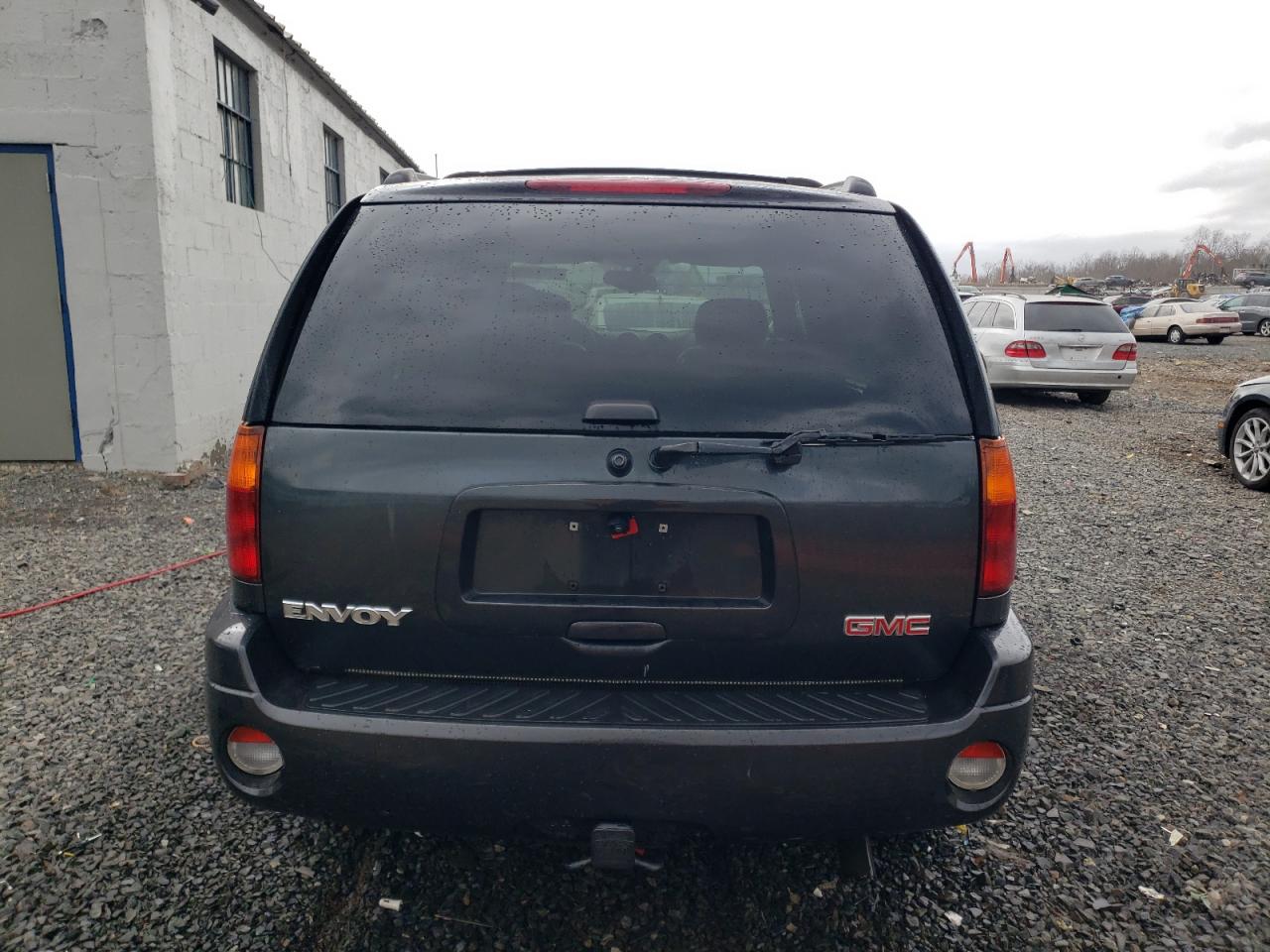 2005 GMC Envoy VIN 1GKDT13S052226910 Copart auction photo, front end damage thumbnail 6
