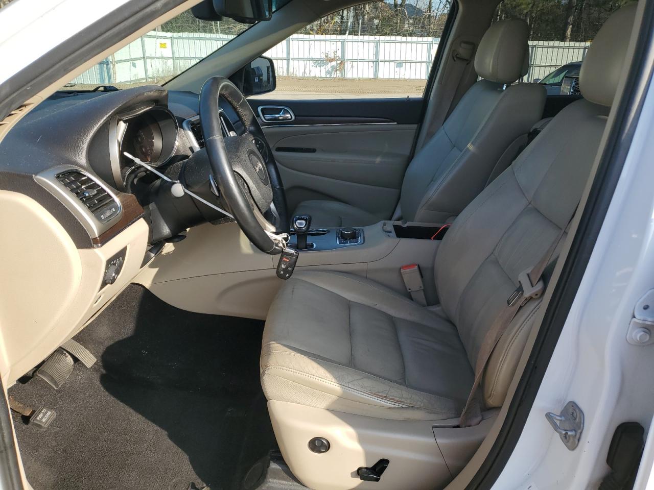 2014 Jeep Grand Cherokee VIN 1C4RJFBGXEC546246 Copart auction photo, front end damage thumbnail 7