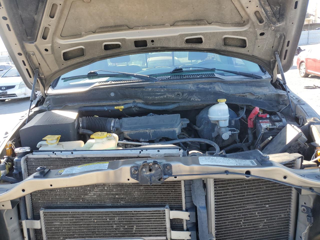 2008 Dodge RAM VIN 1D7HU16N98J238053 Copart auction photo, front end / side damage thumbnail 11