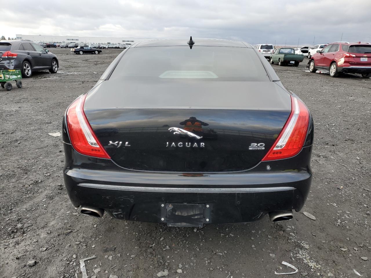 2013 Jaguar XJ VIN SAJWJ2GD1D8V43975 Copart auction photo, front end / side damage thumbnail 6