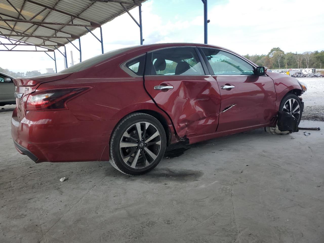 2018 Nissan Altima VIN 1N4AL3AP3JC478833 Copart auction photo, all over damage thumbnail 3