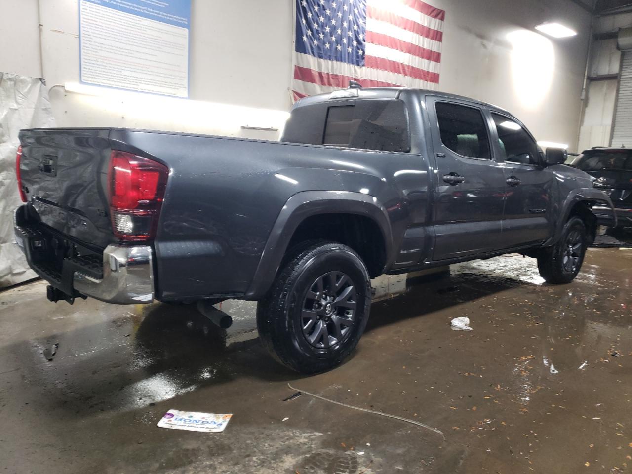 2022 Toyota Tacoma VIN 3TMDZ5BN0NM134931 Copart auction photo, front end damage thumbnail 3